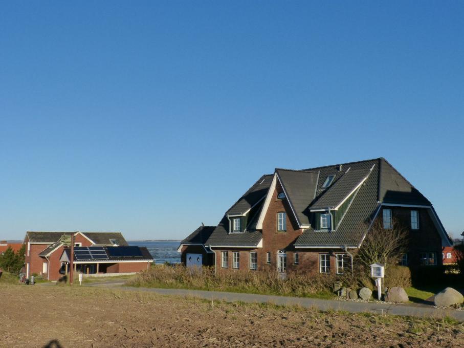 Haus Nordlicht Ferienwohnung *Auer Lun* Нибел Екстериор снимка